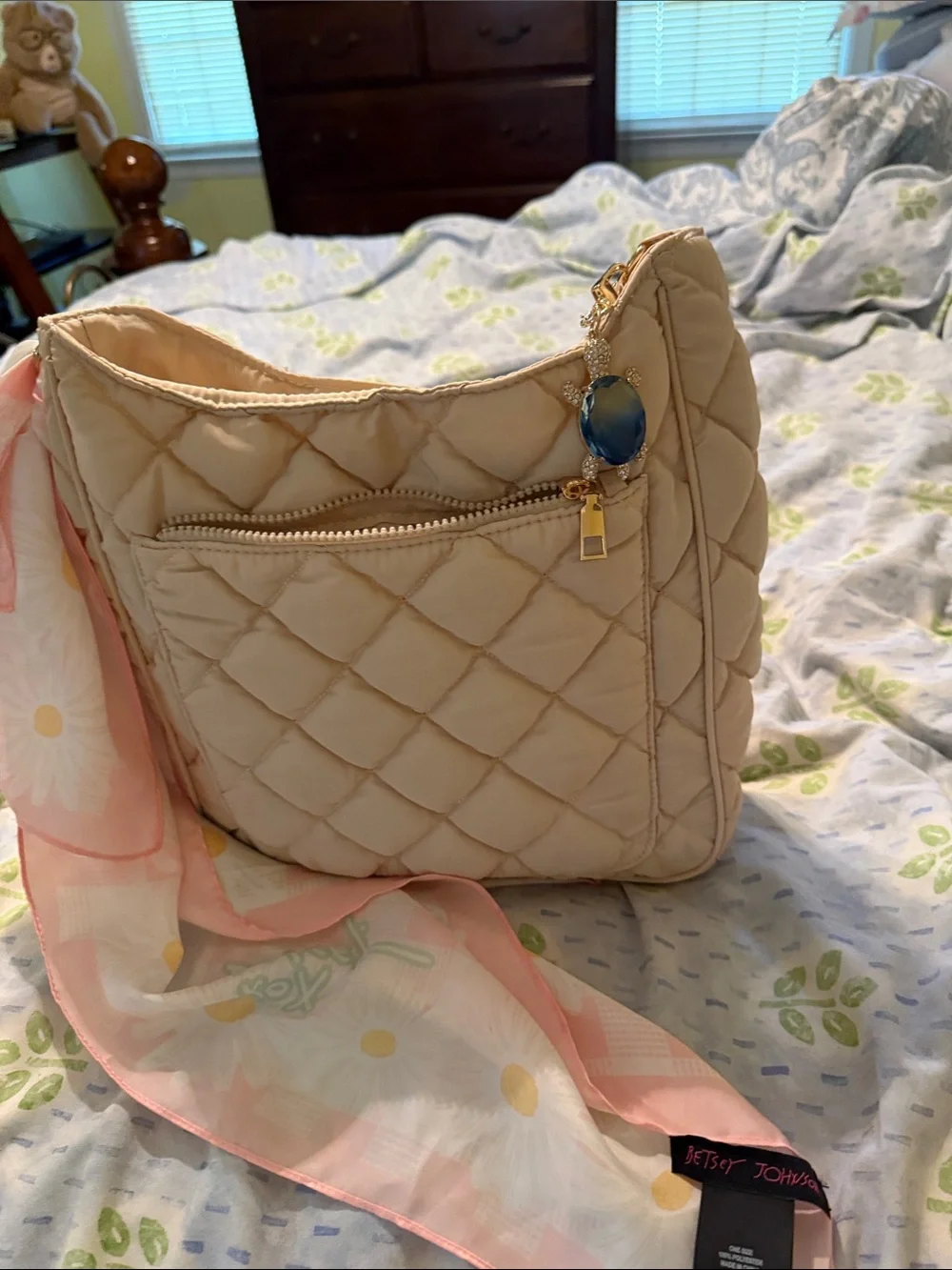 Urbane Quilted Shoulder Bag in Light Beige with Pastel Scarf